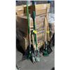 Image 2 : 7 ASSORTED LANDSCAPERS COMMERCIAL YARD TOOLS