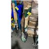 Image 1 : 4 ASSORTED LANDSCAPERS COMMERCIAL YARD SHOVELS