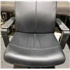 Image 3 : Black Faux Leather Swivel Office Chair With Armrests And Caster Base