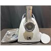 Image 2 : Kalorik Electric Juicer With Attachments and Crock-Pot Countdown Programmable Slow Cooker