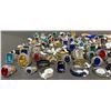Image 3 : Large Mixed Lot of Costume Jewellery Rings Bracelets Necklaces Earrings Assortment