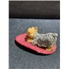 Image 12 : Sandicast & Camp Artist Yorkshire Terrier Figurines Lot, 8 Pieces, Mixed Styles