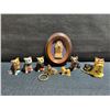 Image 1 : Yorkshire Terrier Figurine Collection With Keychain, Framed Portrait, 8 Pieces Total