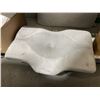 Image 3 : Kate Spade Standard Pillow, 1 Orthopedic Pillow