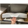 Image 4 : Kate Spade Standard Pillow, 1 Orthopedic Pillow