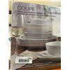 Image 3 : Coupe White Porcelain 24 Piece Dinnerware Set