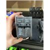 Image 6 : Eaton Cutler-Hammer BR215 2P 15A Circuit Breakers