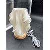 Image 3 : Modern LED Table Lamp With USB Control