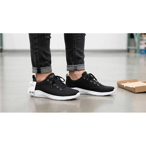 Skechers Swift Fit Black Shoes Size 8