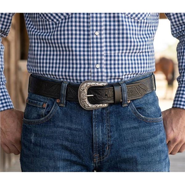 Silver Jeans Co. Black Belt 32-34 Tooled Buckle