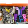 Image 2 : 2 Youth Life Jackets, Hyperlite and Gray/Yellow