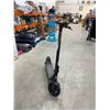 Image 2 : Phantom Go Electric Scooter Black