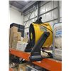 Image 6 : DeWalt DXF1616 16" 120V Benchtop Fan