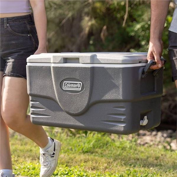 Coleman 44L Chest Cooler 46 Qt Leak-Resistant