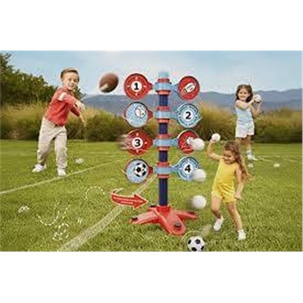 Little Tikes TotSports Multi-Sports Pass Battle Set