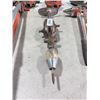 Image 3 : Vintage Hand Cranked Drill