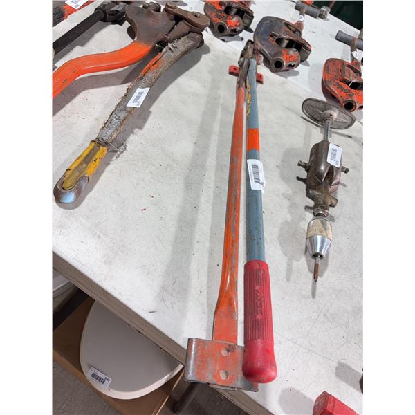 MCC AB-3WQ Pipe Cutter, Metal Handle