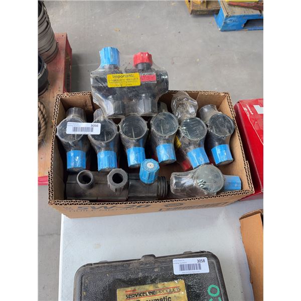Lot of Hydra-Seal Hydraulic Valve Fittings