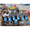 Image 2 : Lot of Hydra-Seal Hydraulic Valve Fittings