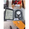 Image 1 : Robertshaw Gas Pressure Test Kit with Gauge