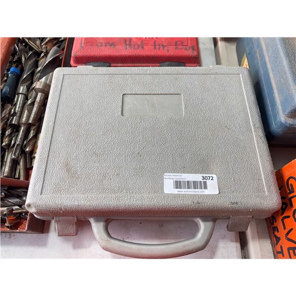 Hole Saw Drill Bit Set with Hard Case