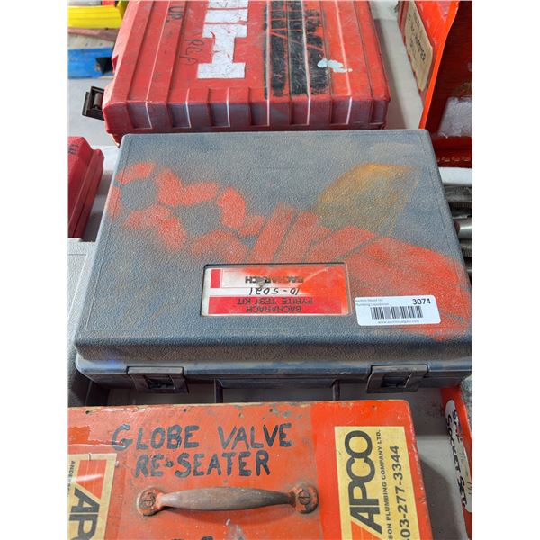 Bacharach Fyrite Gas Analyzers CO2 O2 Set