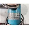 Image 3 : Makita 4.5" Angle Grinder Model 7134A