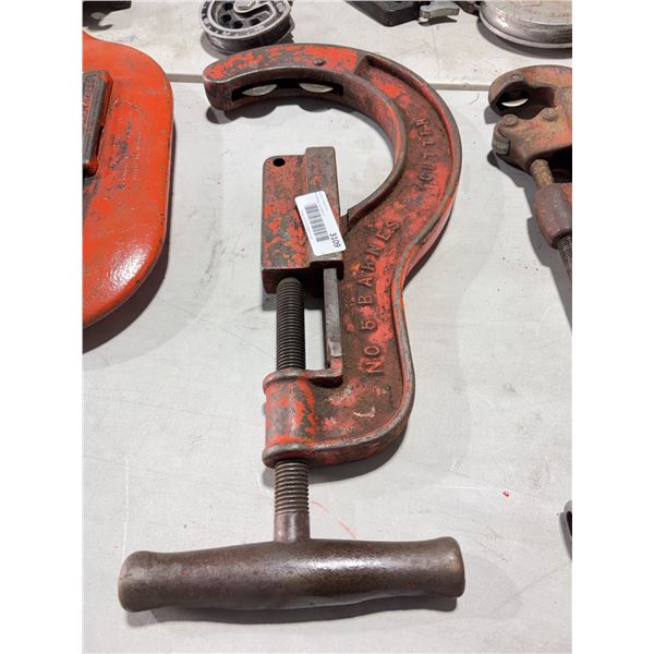 Barnes No. 5 Heavy Duty Pipe Cutter Tool