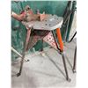 Image 2 : RIDGID No.1206 Tristand with Pipe Vise