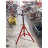 Image 3 : Ridgid Pipe Stand Adjustable V-Head Tripod