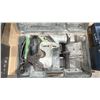 Image 2 : HITACHI DH40 MR ELECTRIC SDS-MAX ROTARY HAMMER DRILL IN HARD TRANSPORT CASE