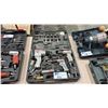 Image 1 : CAMPBELL HAUSFELD 4PC PNEUMATIC AIR TOOL KIT IN HARD TRANSPORT CASE WITH ACCESSORIES/ATTACHMENTS