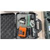 Image 2 : VEVOR LASER LEVEL KIT WITH BATTERY & CHARGER IN HARD TRANSPORT CASE