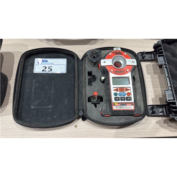 BLACK & DECKER BULLSEYE AUTO-LEVELING LASER WITH 3-IN-1 STUD FINDER IN CASE