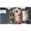 Image 2 : BLACK & DECKER BULLSEYE AUTO-LEVELING LASER WITH 3-IN-1 STUD FINDER IN CASE