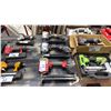 Image 1 : GROUP OF 3 HEAVY DUTY STAPLE GUNS