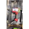 Image 2 : GROUP OF 3 HEAVY DUTY STAPLE GUNS