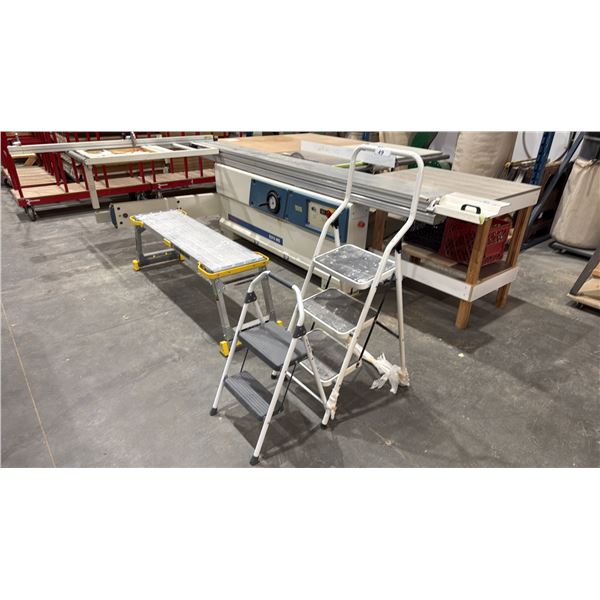 2 FOLDING STEP LADDERS