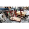 Image 2 : RICHELIEU RED METAL LATERAL PART CART