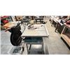 Image 4 : MAKITA 2703 PORTABLE 10" TABLE SAW ON STAND
