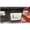 Image 3 : MONUMENT PARALIGN SEAL CLAMPS IN CASE
