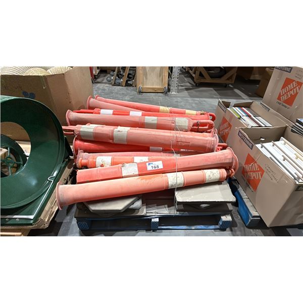 PALLET OF ASSORTED DELINEATORS