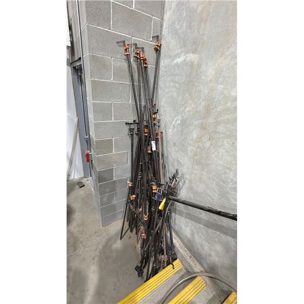 LARGE GROUP OF ASSORTED BAR CLAMPS WITH EXTRA PIPES