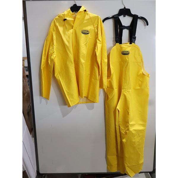PIO 801 FLAME RETARDANT HURRICANE SUIT -SM