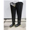 Image 1 : DUNLOP WADER STEEL TOE BOOTS SIZE:6