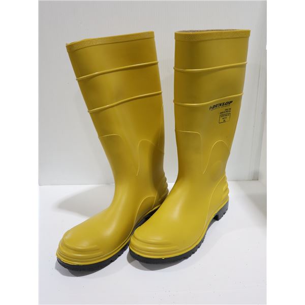 DUNLOP STEEL TOE RUBBER BOOTS SIZE:13