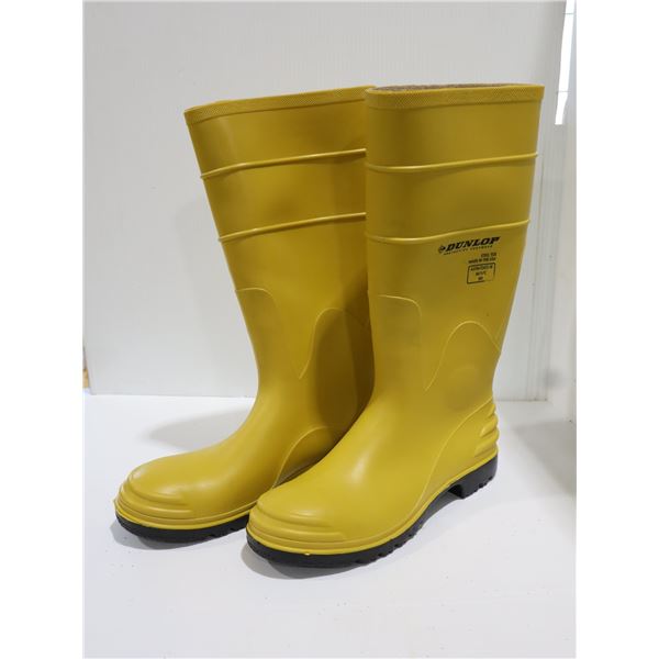 DUNLOP STEEL TOE RUBBER BOOTS SIZE:13