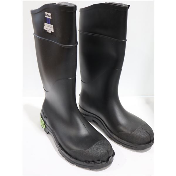 SERVUS STEEL TOE BOOTS SIZE:8