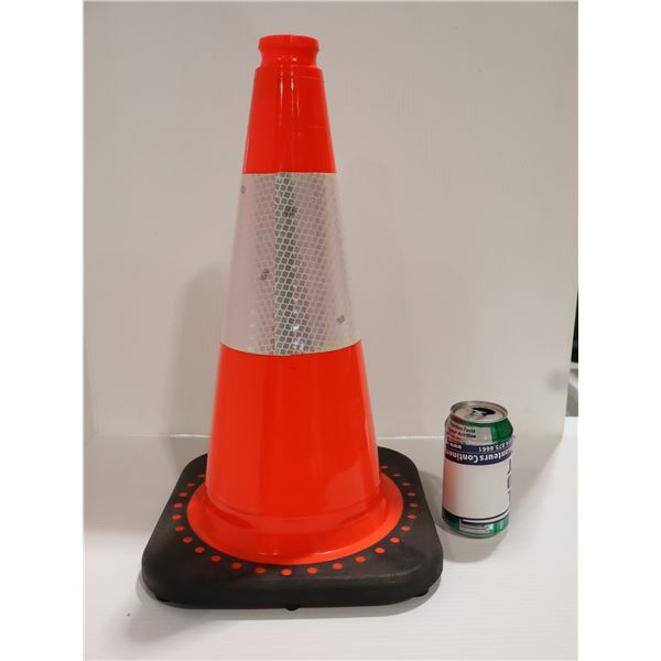 18" TRAFFIC CONE WITH "O.P.P." LOGO