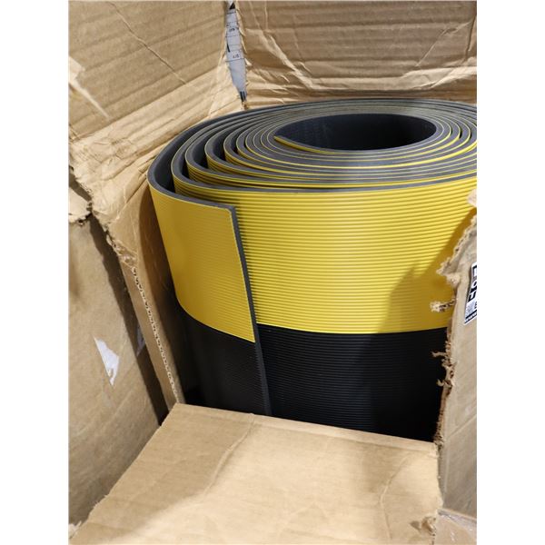 MATT CORRUGATED SWITCHBOARD D 31'x20'x1/4"